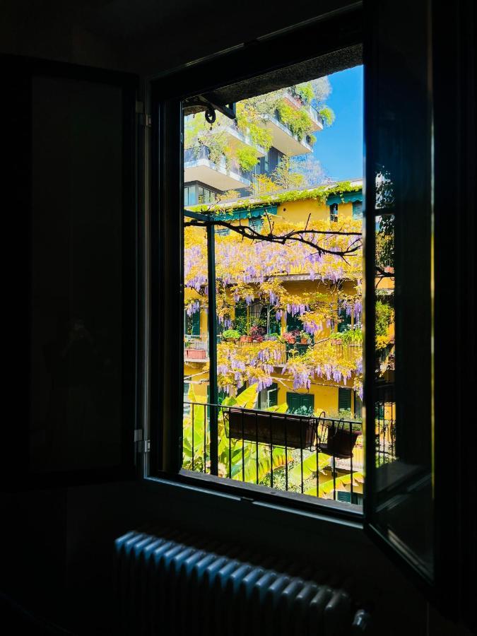 The Mundial Studio - Bosco Verticale View ミラノ エクステリア 写真
