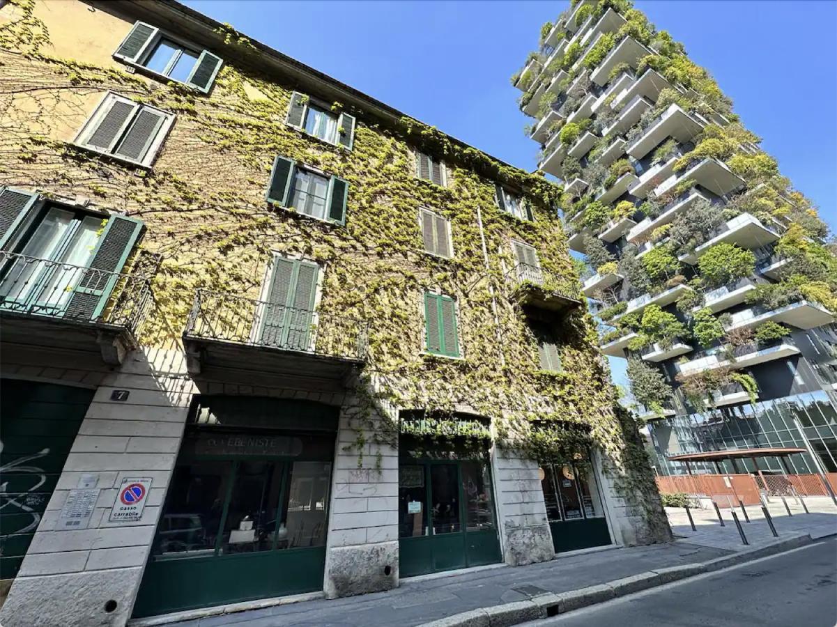 The Mundial Studio - Bosco Verticale View ミラノ エクステリア 写真